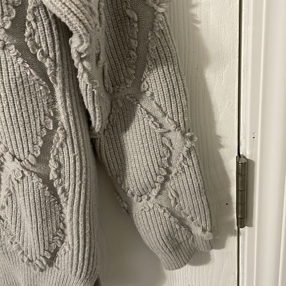 Coco Y Club CYC Heavy Knit Gray Sweater Size Small - Picture 2 of 5